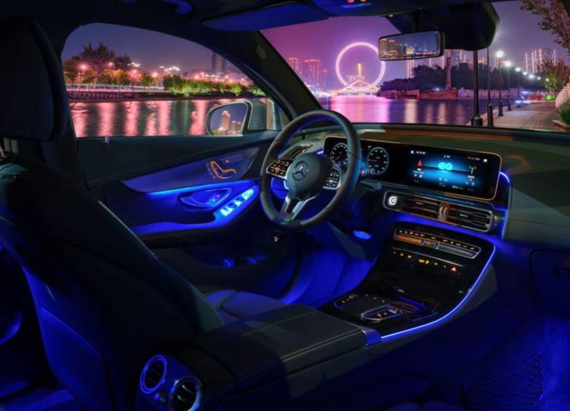 科技与艺术融合，最新款灯饰重塑生活之光