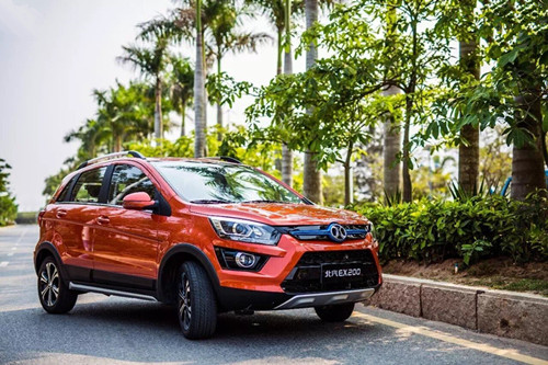 北汽最新款小车,温馨之旅启程