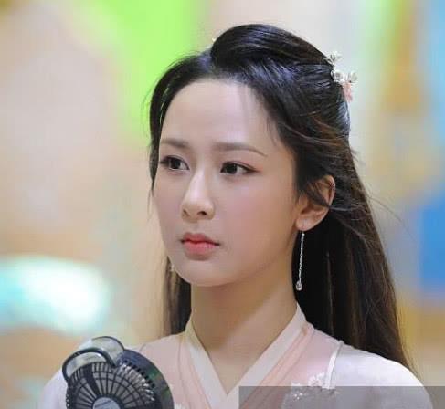 杨紫主演电视剧,演技与多维影响力的深度探析