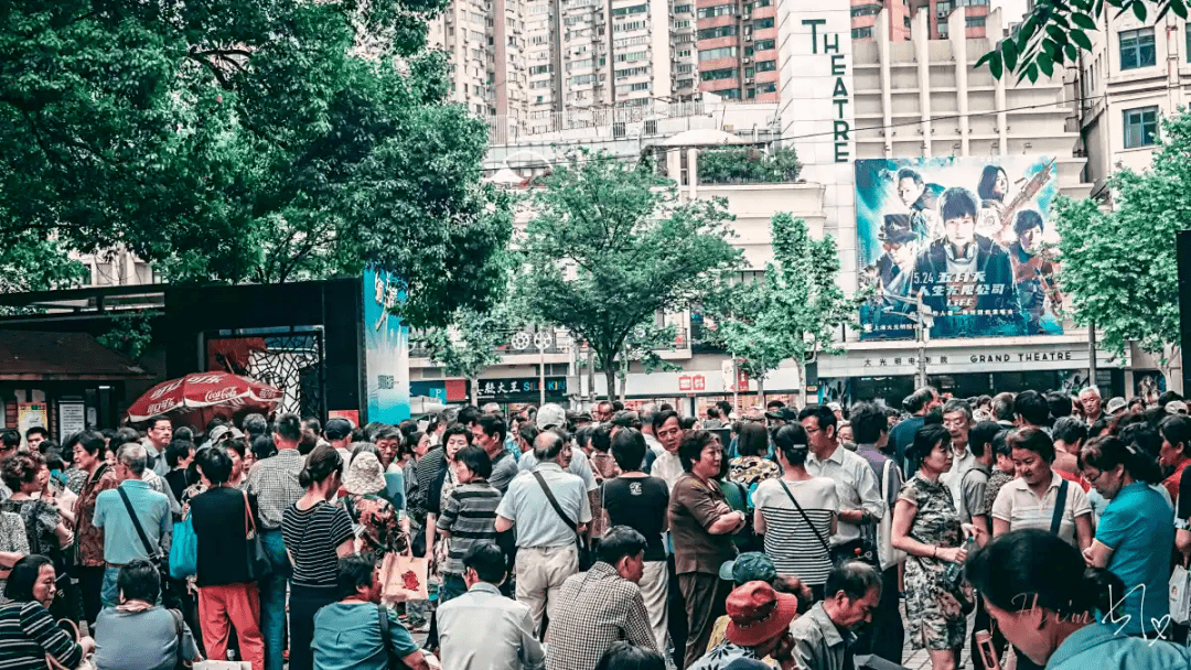 最新GIF动态图像，新潮流与时代应用